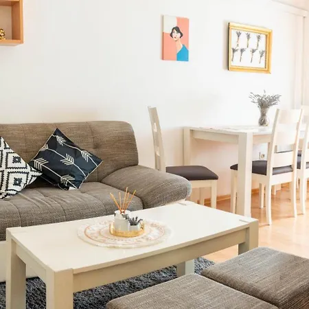 Apartment Lili *