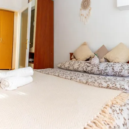Lili Apartment Knin