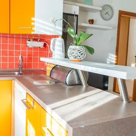 Apartament Lili *